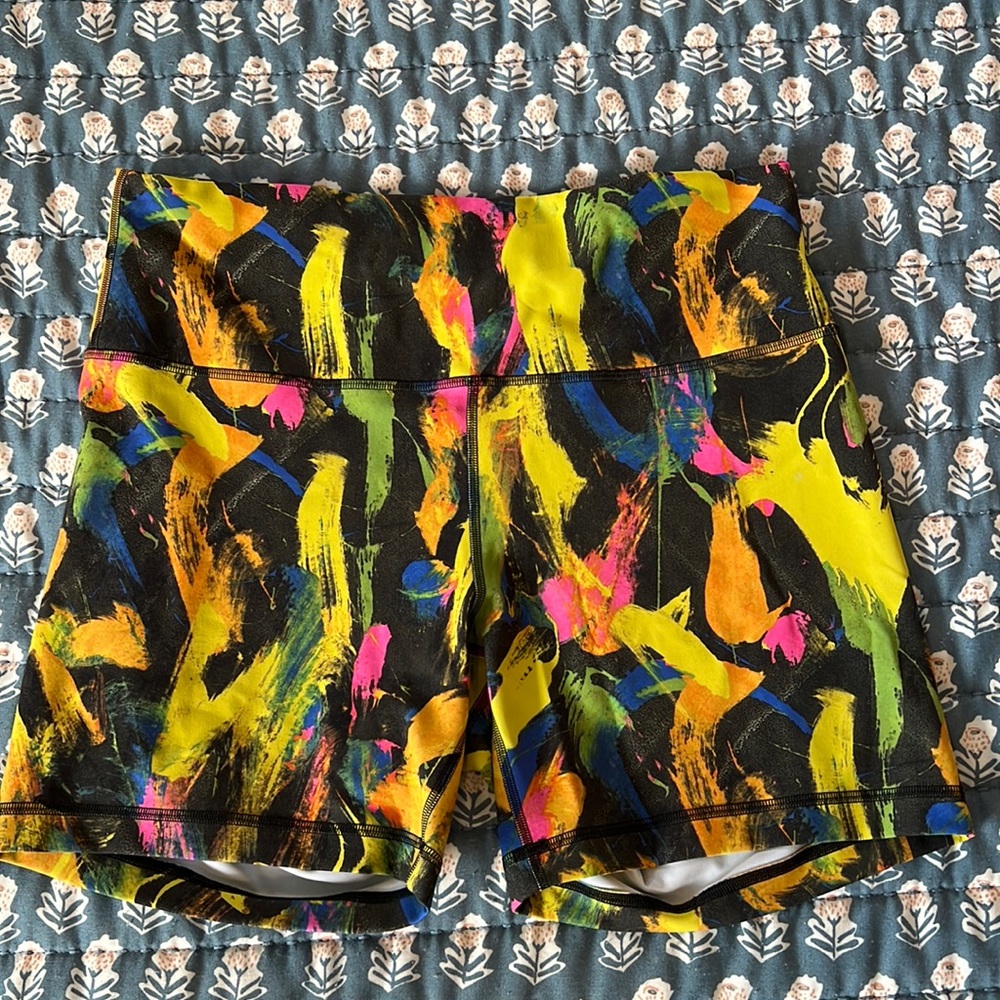 lululemon athletica Multicolor Paint-Brush Print Athletic Shorts